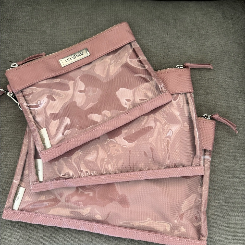 Lily jade organizer in a mauve pink